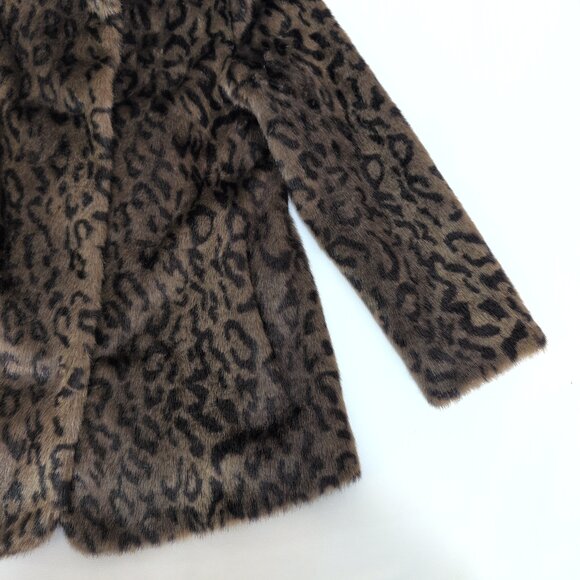 Velvet by Graham & Spencer Leopard Faux Fur Coat Size M - Picture 5 of 12